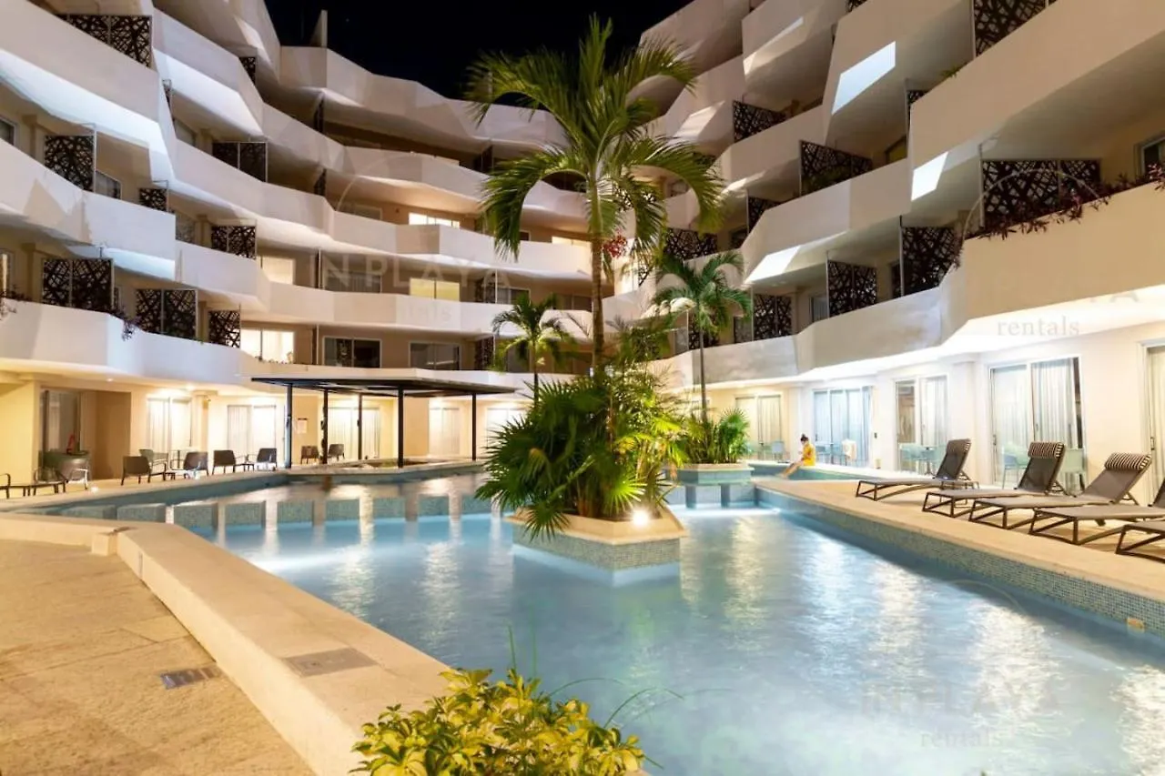 Luxury Condo 2 Hab Cocina Ac Gym Pool Cine プレヤデルカーメン アパート