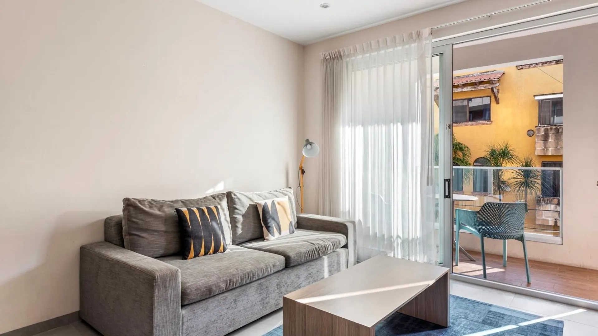 Luxury Condo 2 Hab Cocina Ac Gym Pool Cine プレヤデルカーメン アパート